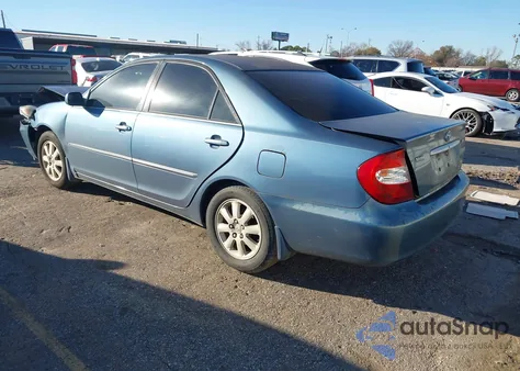 2003 Toyota Camry Xle z USA, uszkodzony, nr VIN 4T1BE32K03U775837